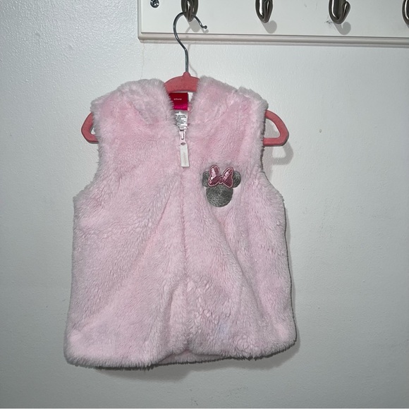 Toddler Girl Disney Junior Minnie Mouse Faux Fur Vest With Minnie Ears & Bow - Picture 2 of 10